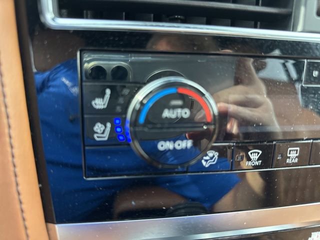 Used 2024 INFINITI QX80 Sensory w/ Cargo Package AWD/4WD image 17