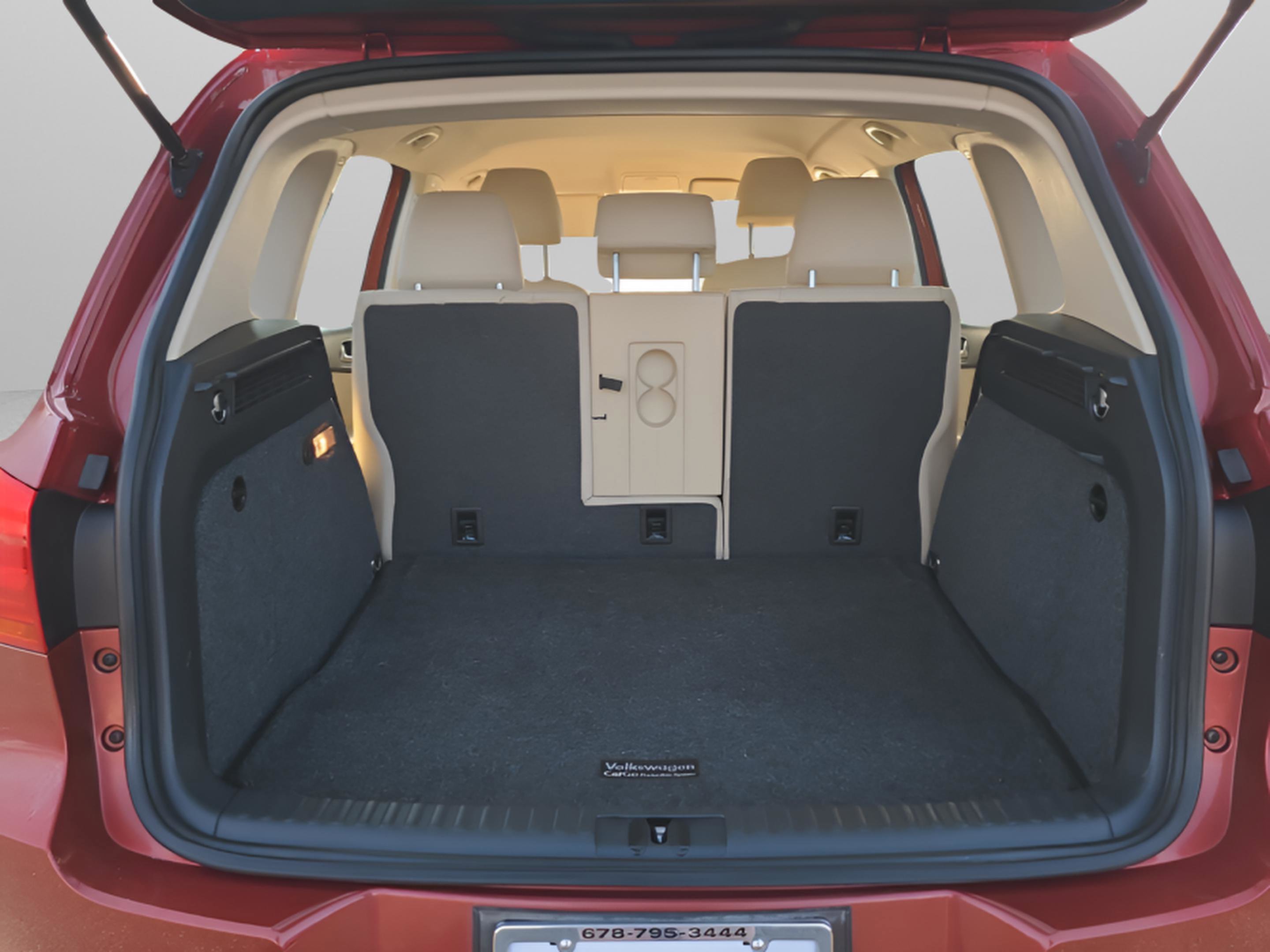 Used 2016 Volkswagen Tiguan S image 27