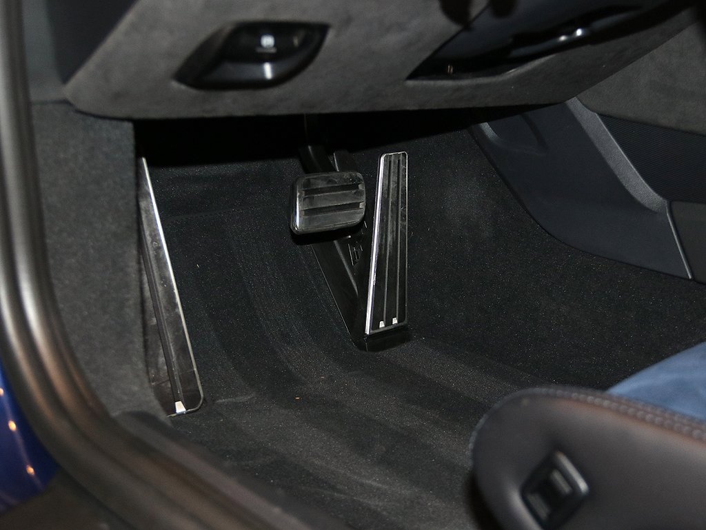 Used 2024 Porsche 718 Cayman GT4 RS image 46