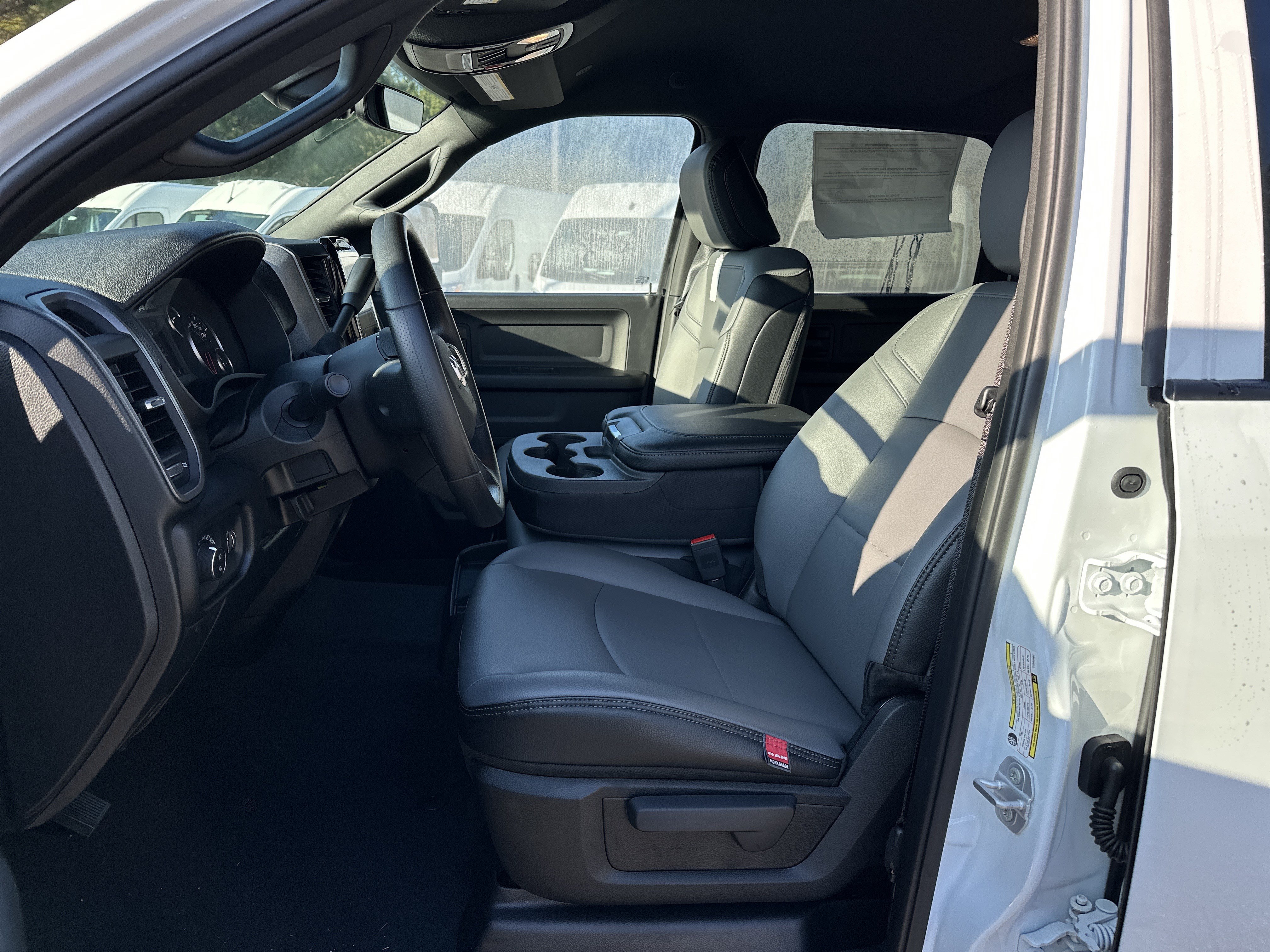 New 2026 RAM 2500 Tradesman AWD/4WD image 9