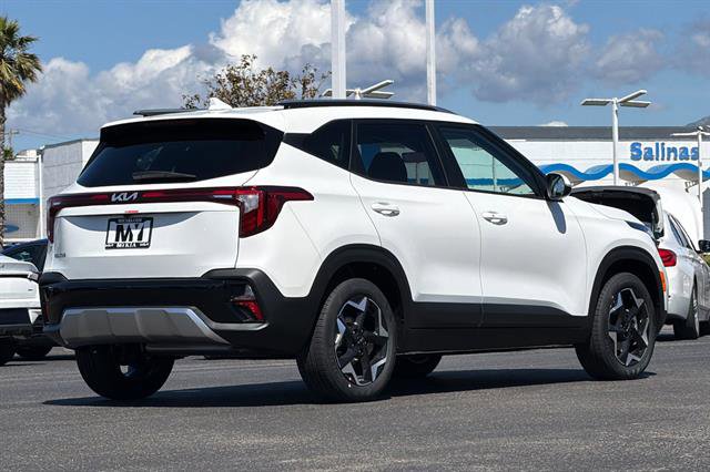 New 2026 Kia Seltos S FWD image 4