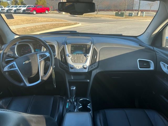 Used 2016 Chevrolet Equinox LTZ w/ Enhanced Convenience Package image 22
