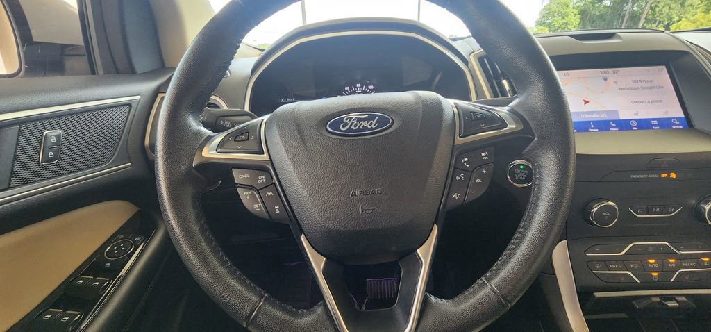 Used 2020 Ford Edge SEL w/ Convenience Package FWD image 26