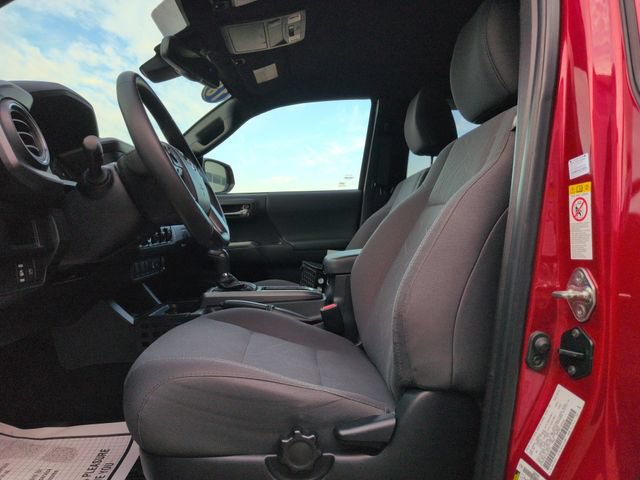 Used 2018 Toyota Tacoma TRD Sport w/ Technology Package AWD/4WD image 24