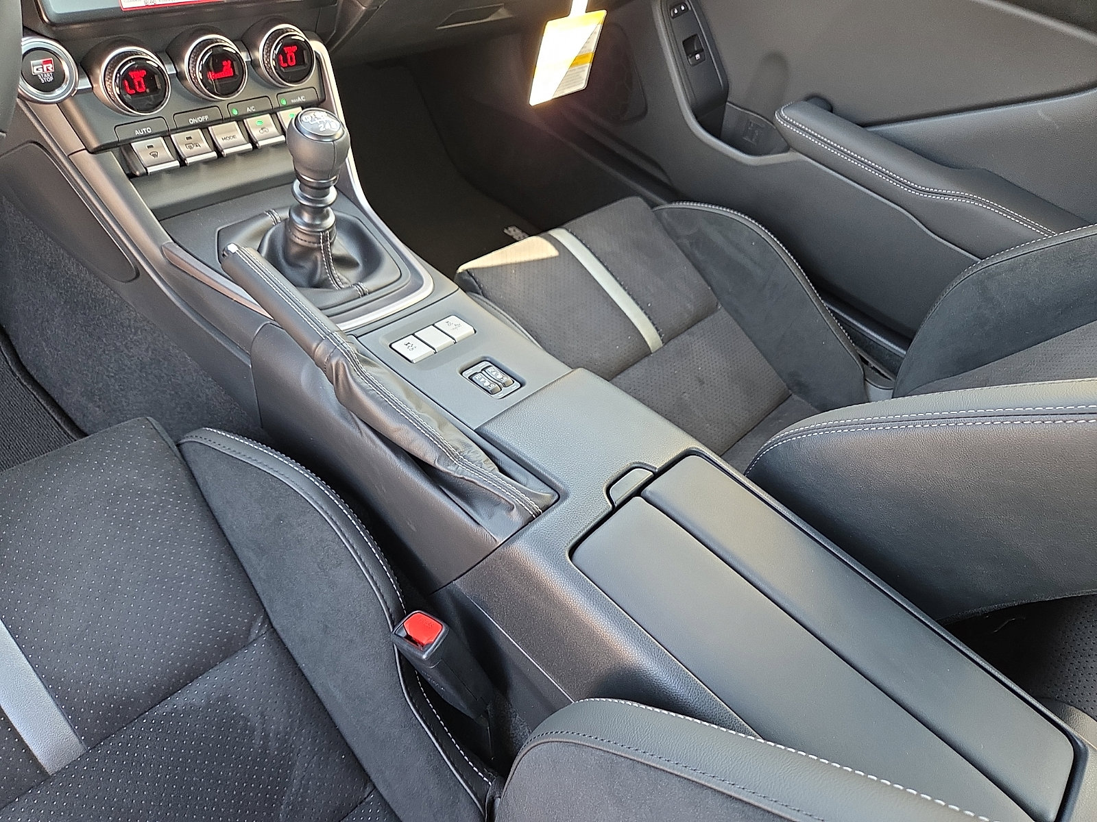 New 2026 Toyota GR86 Premium image 15