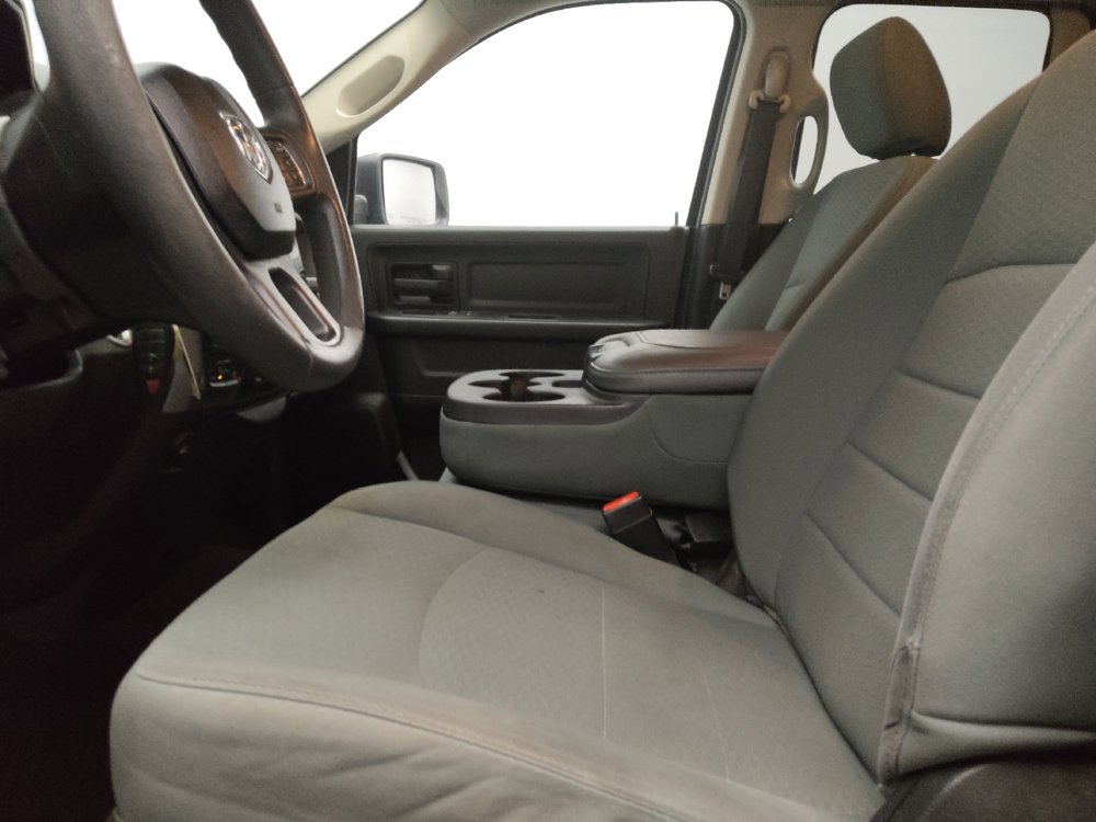 Used 2018 RAM 1500 Express AWD/4WD image 17