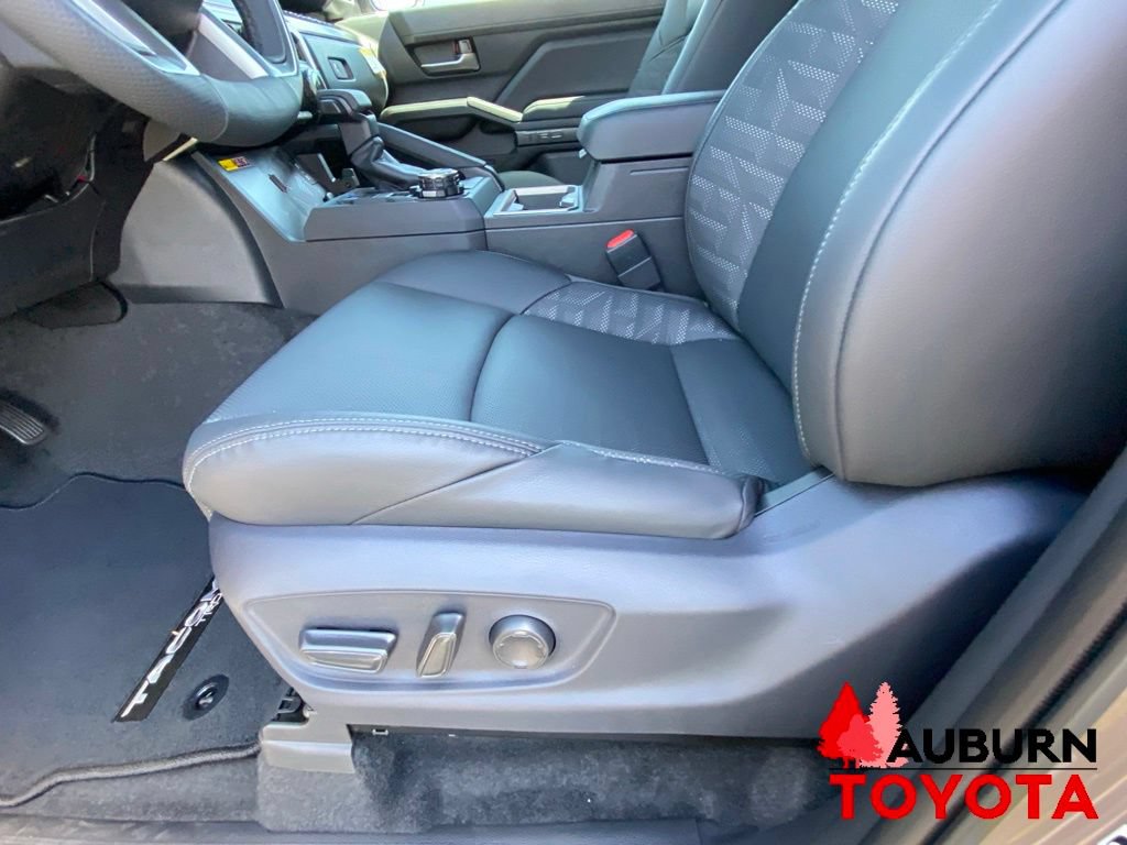 New 2026 Toyota Tacoma TRD Off-Road w/ TRD Off Road Premium Package AWD/4WD image 29