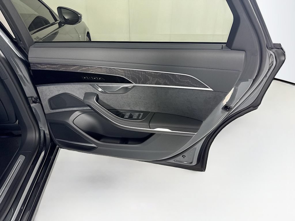 New 2026 Audi A8 L 3.0T AWD/4WD image 27