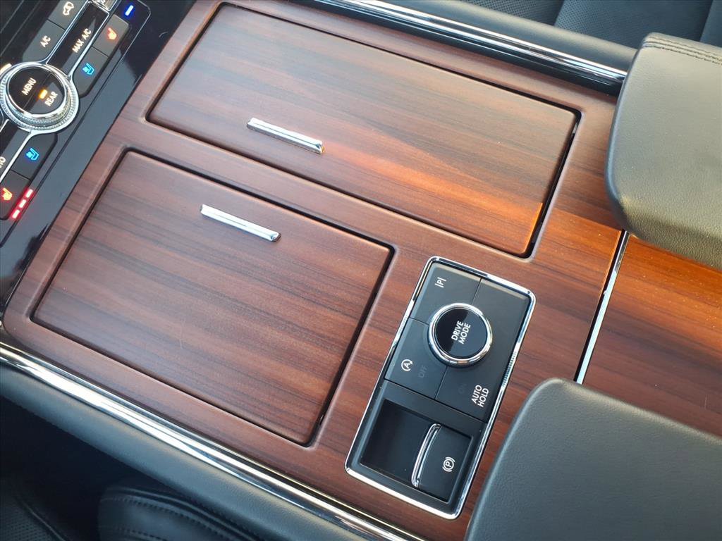 Certified 2023 Lincoln Navigator Reserve image 23