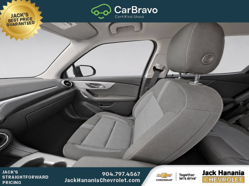 Used 2023 Chevrolet Blazer LT FWD image 9