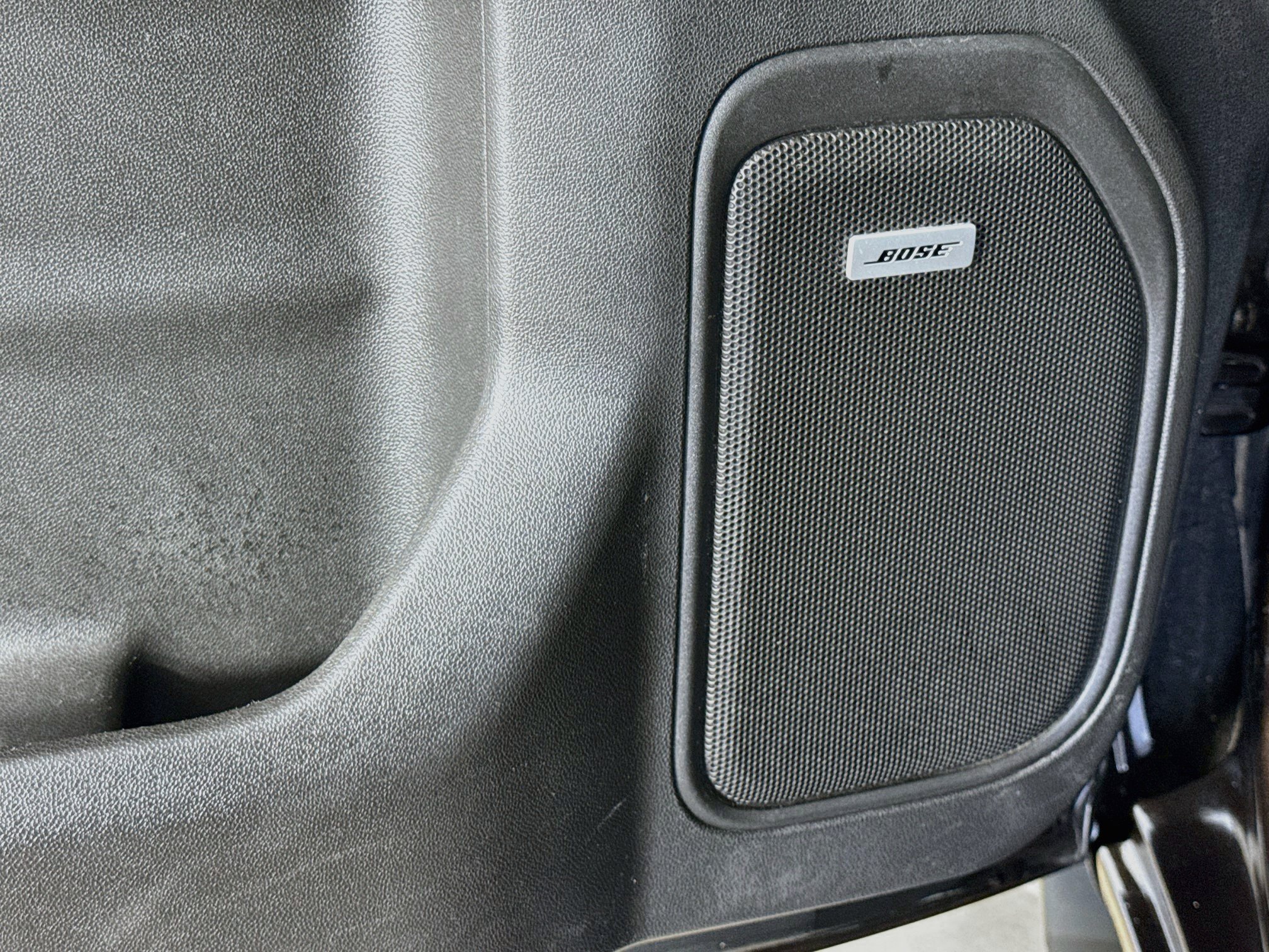Used 2019 Chevrolet Silverado 1500 High Country w/ Technology Package RWD image 21