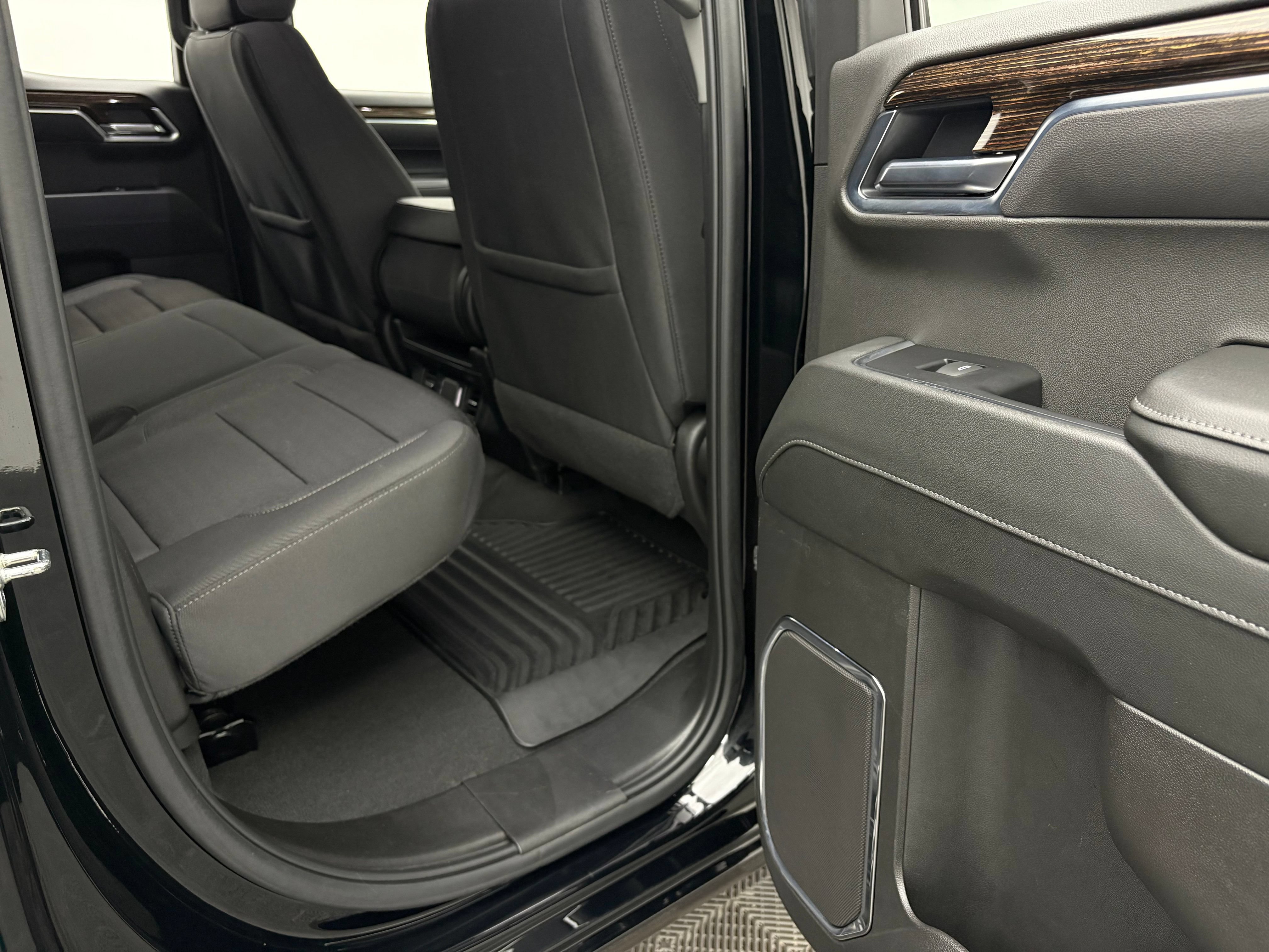 Used 2025 GMC Sierra 1500 Elevation AWD/4WD image 34