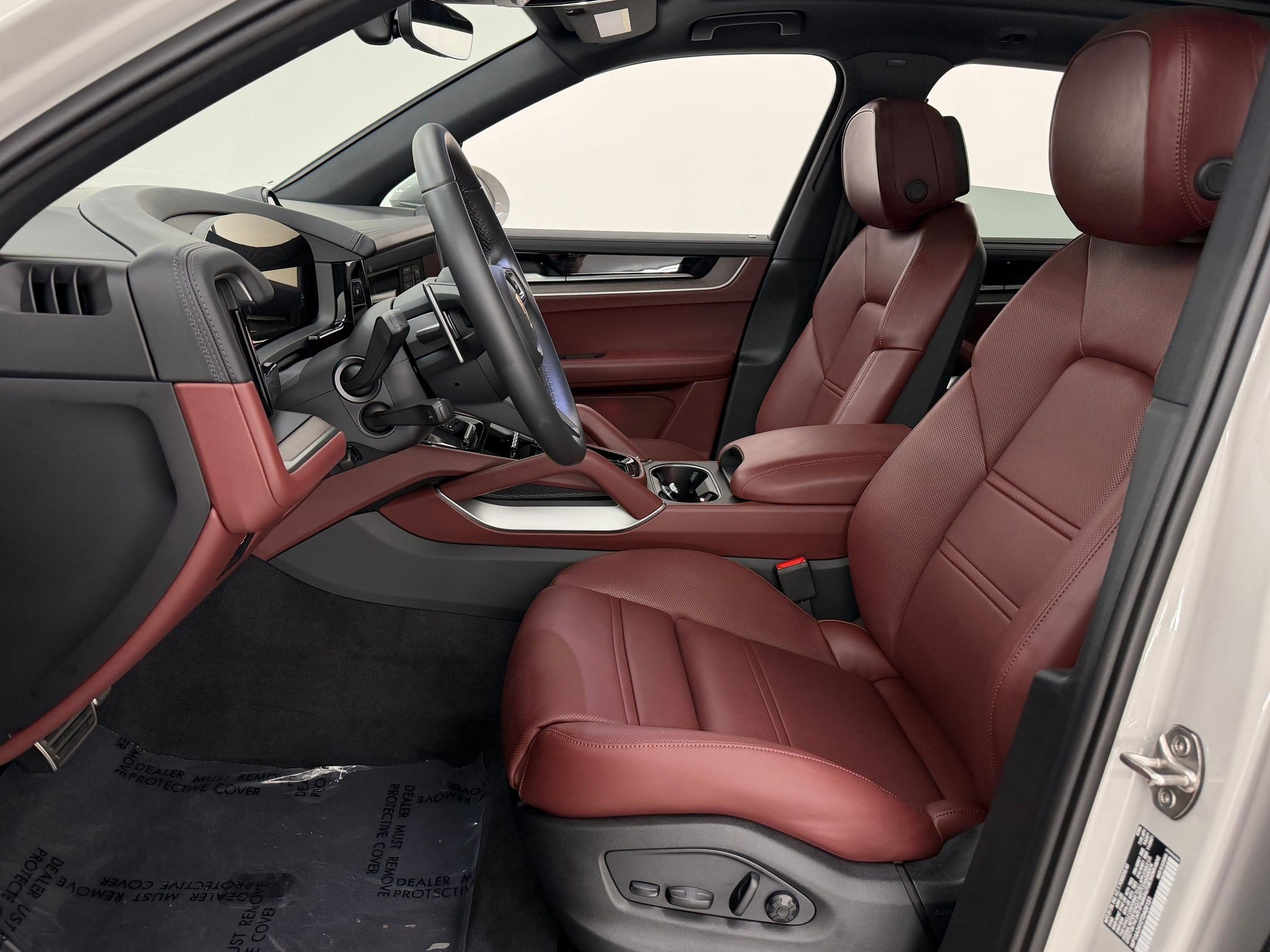 New 2026 Porsche Cayenne AWD/4WD image 28