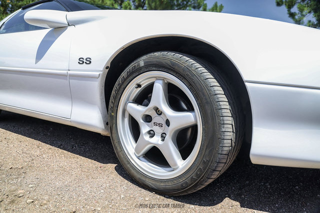 Used 1996 Chevrolet Camaro Z28 RWD image 42