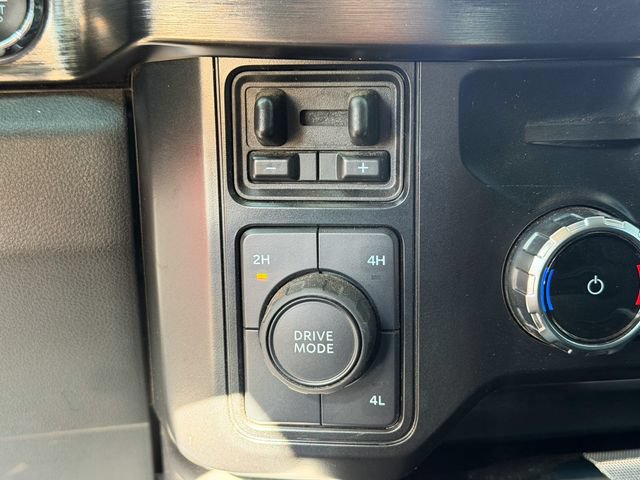 Used 2024 Ford F350 Lariat w/ Lariat Ultimate Package AWD/4WD image 11
