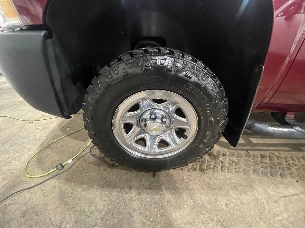 Used 2013 Chevrolet Silverado 1500 W/T image 31