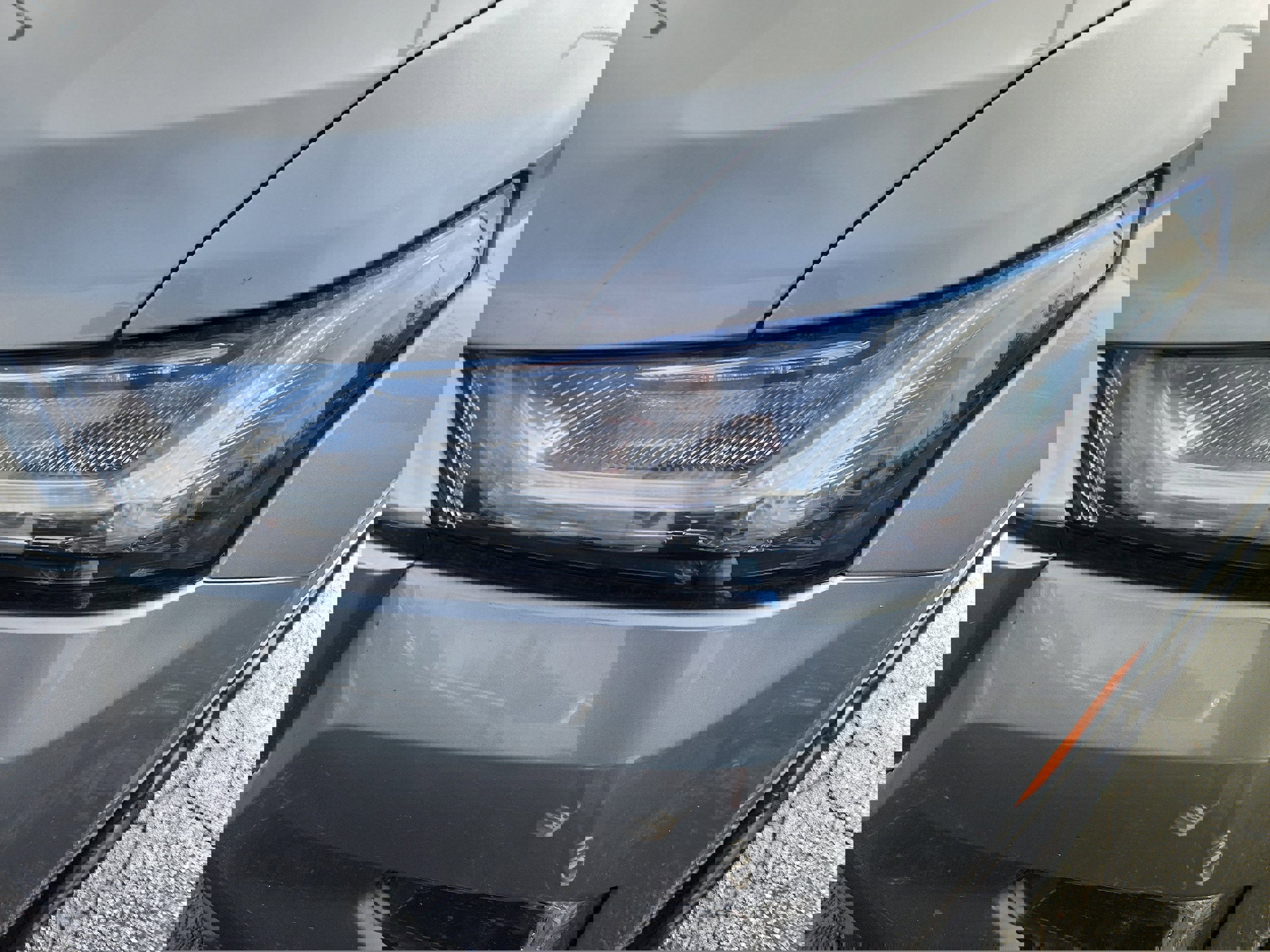 Used 2023 Chevrolet Traverse Premier w/ LPO, Cargo Package image 6