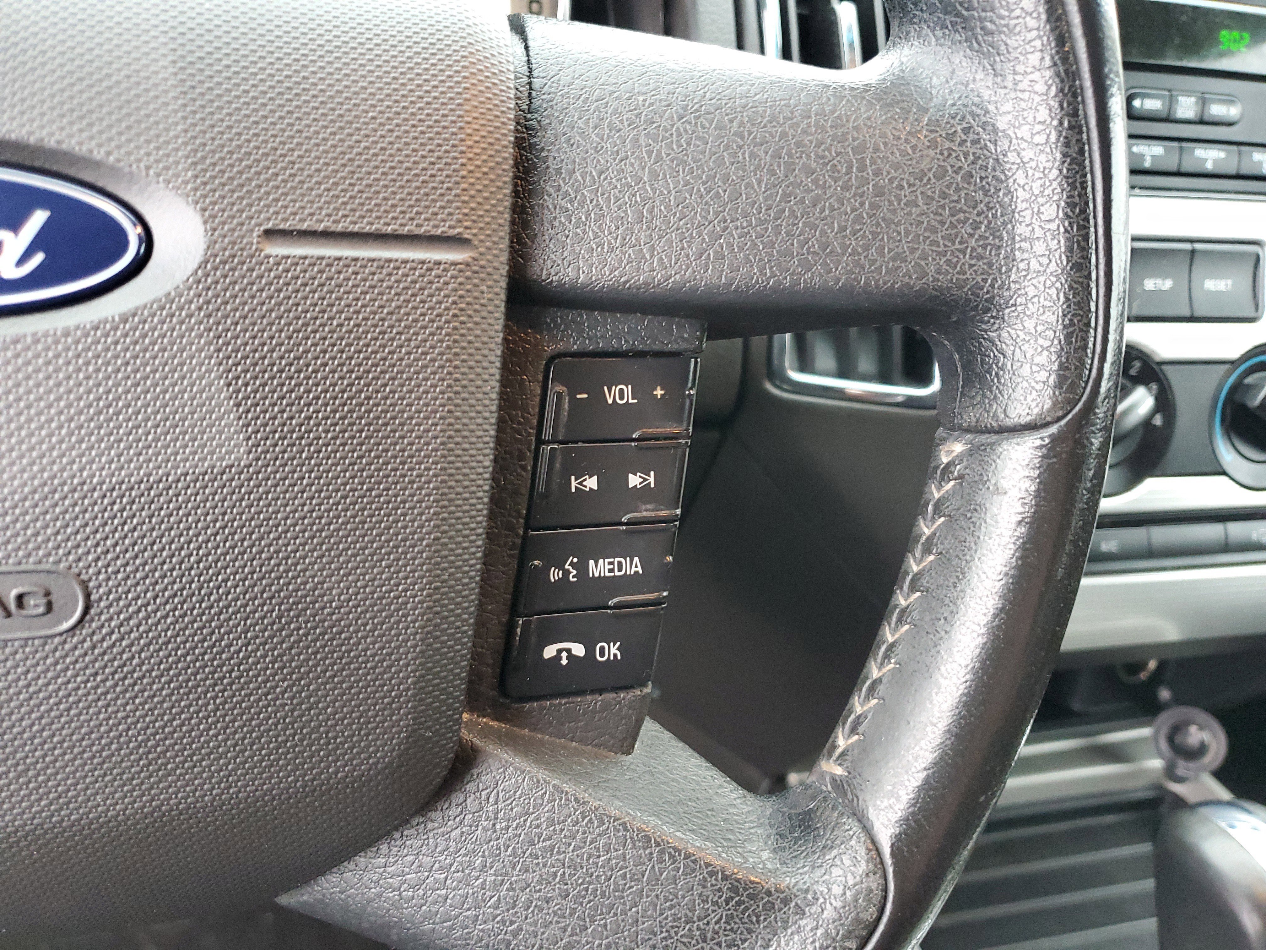 Used 2009 Ford Edge SEL image 24