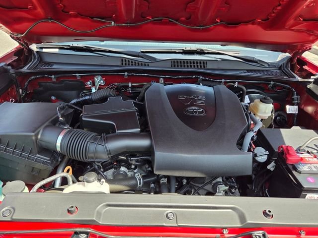 Used 2021 Toyota Tacoma SR5 RWD image 22