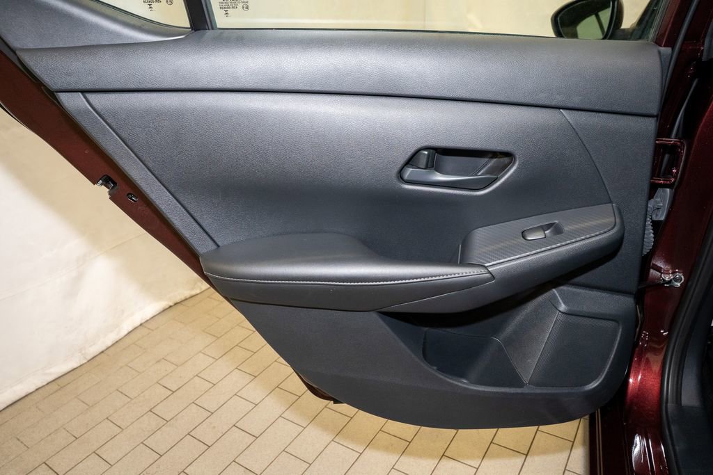 Used 2024 Nissan Sentra SV image 9