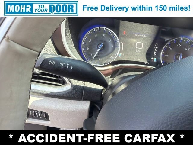 Used 2019 Chrysler Pacifica Limited FWD image 18