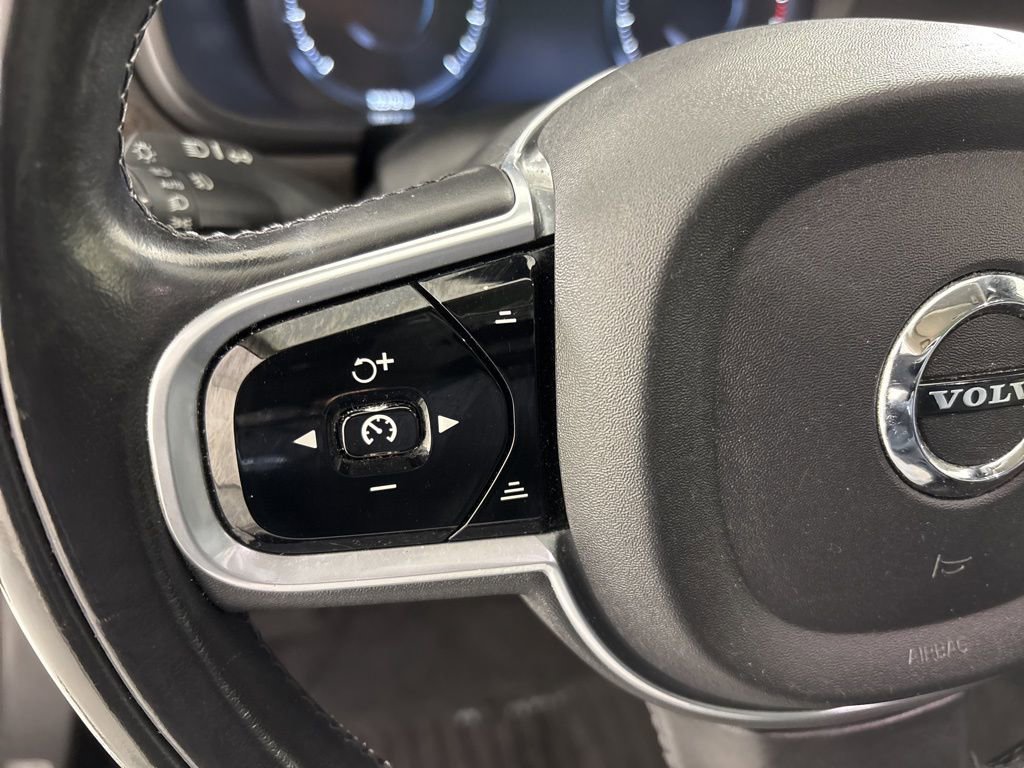 Used 2018 Volvo V90 T6 Cross Country w/ Convenience Package image 25
