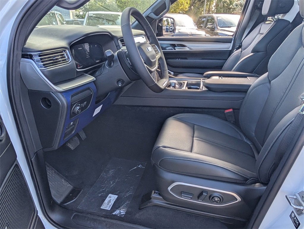 New 2025 Jeep Wagoneer L Series II image 5