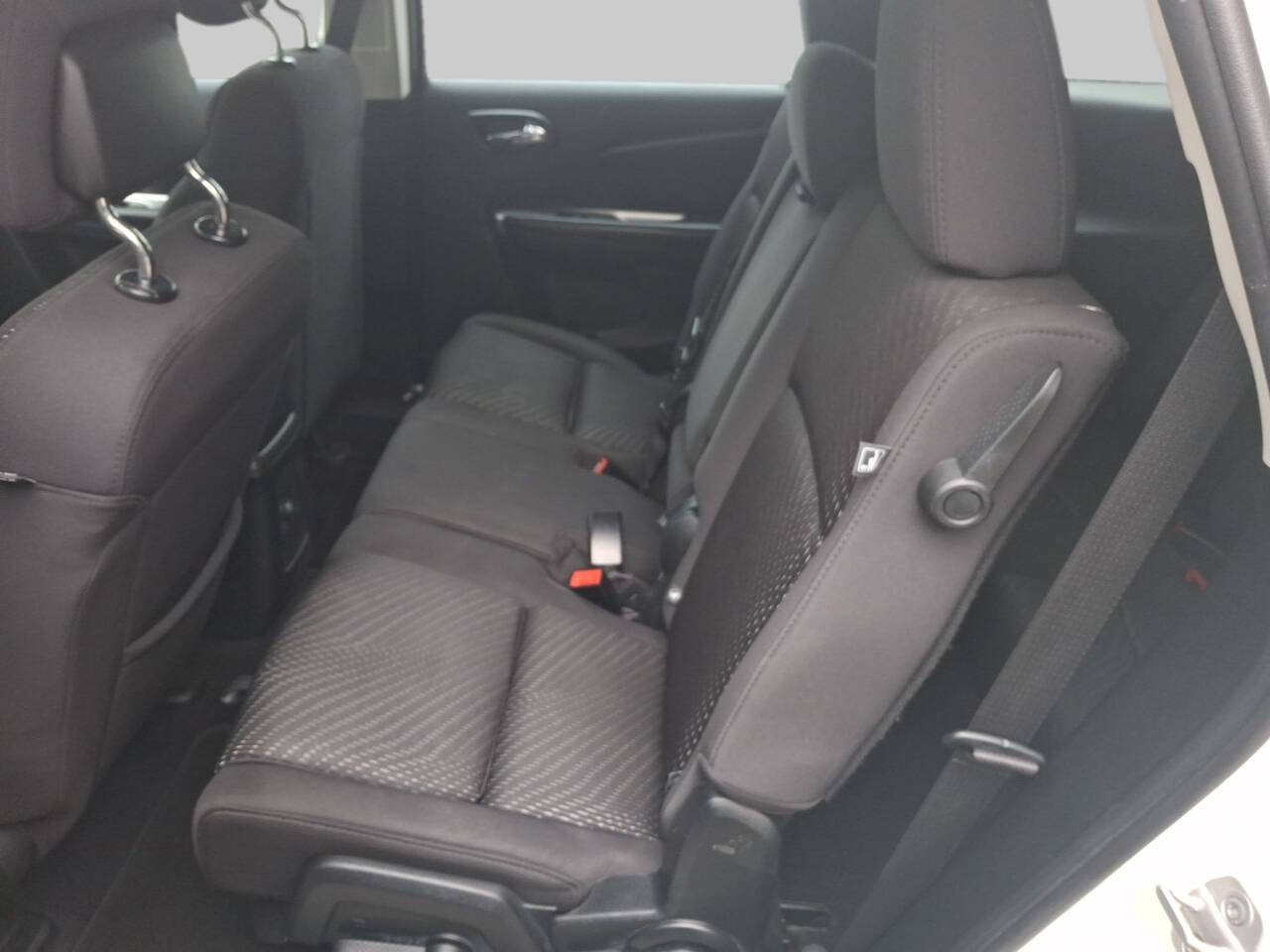 Used 2012 Dodge Journey American Value Package w/ Flexible Seating Group FWD image 8