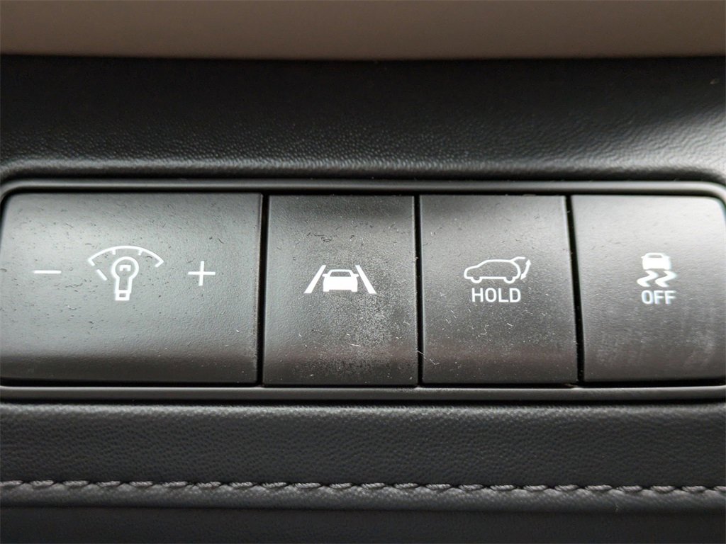 Used 2023 Hyundai Santa Fe SEL w/ Premium Package image 28