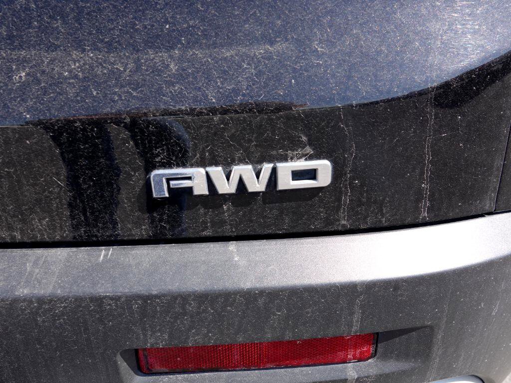 Used 2019 GMC Acadia SLE image 11