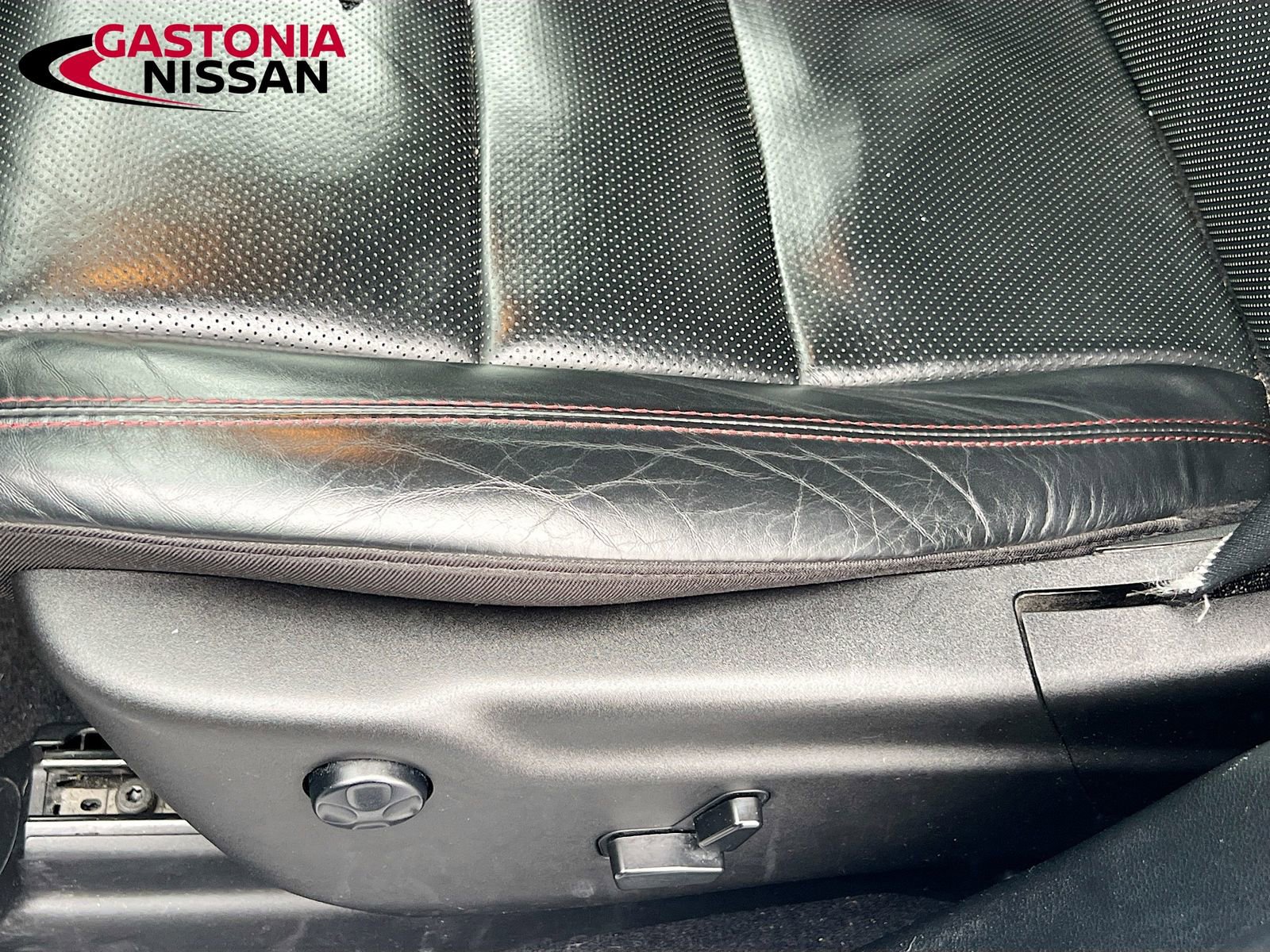 Used 2024 Dodge Durango GT image 26