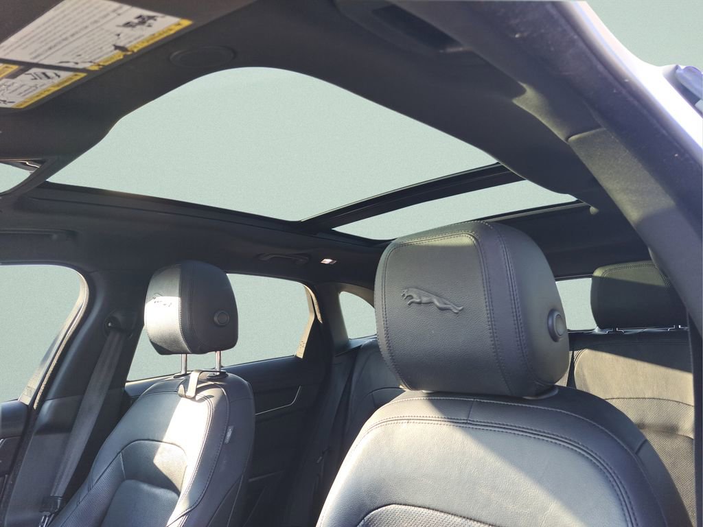 Used 2021 Jaguar F-PACE S image 20