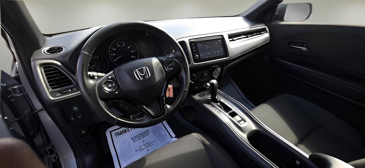 Used 2019 Honda HR-V Sport image 10