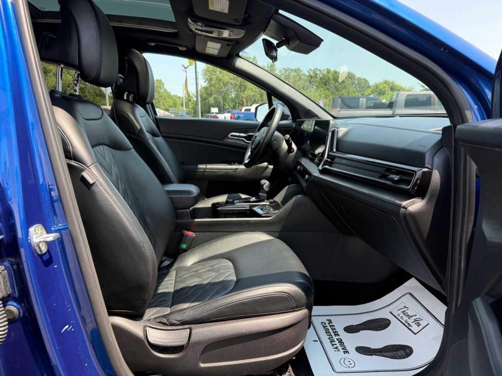 Used 2023 Kia Sportage X-Line w/ X-Line Premium Package image 11