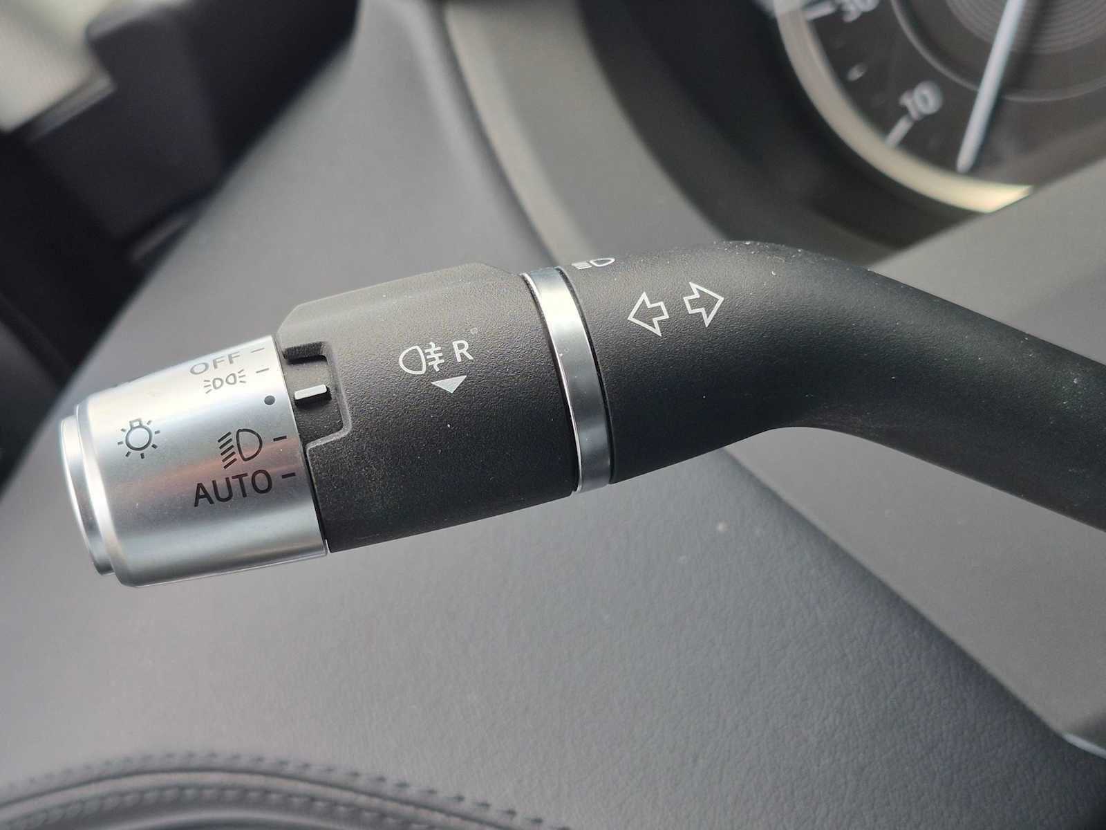 Used 2020 Jaguar XE S AWD/4WD image 26