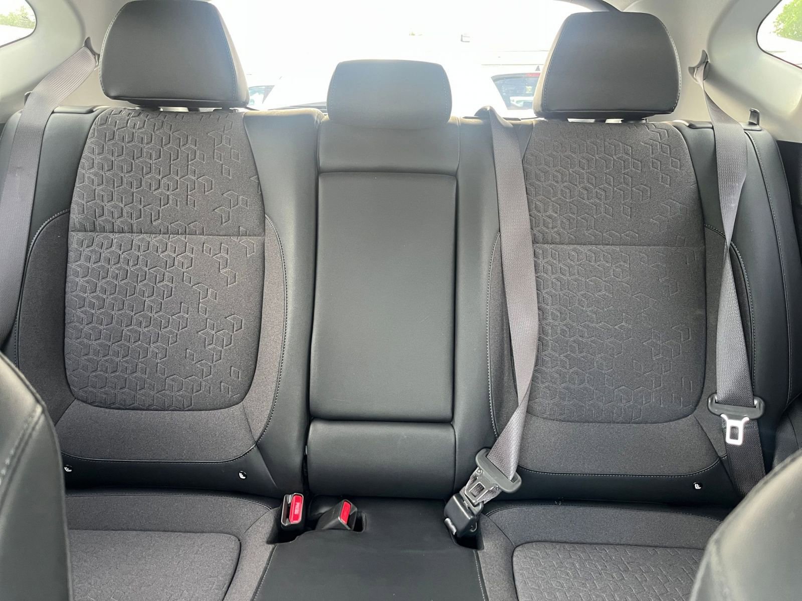 Used 2025 Kia Seltos S FWD image 33