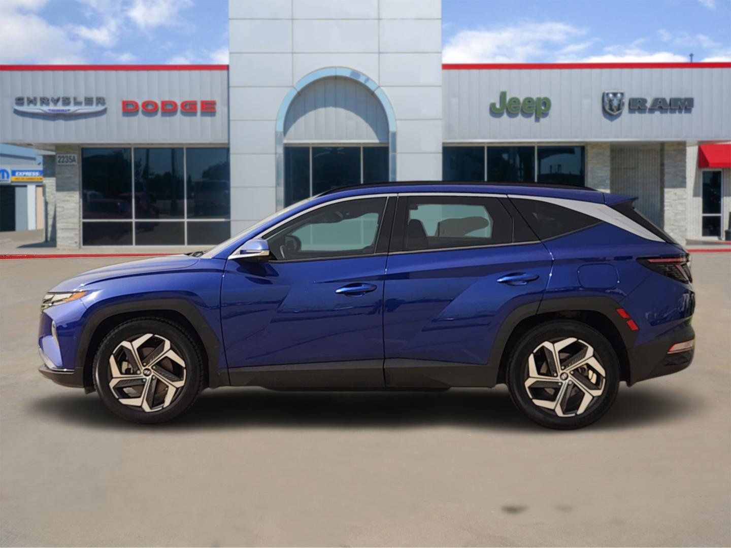 Used 2022 Hyundai Tucson Limited FWD image 3
