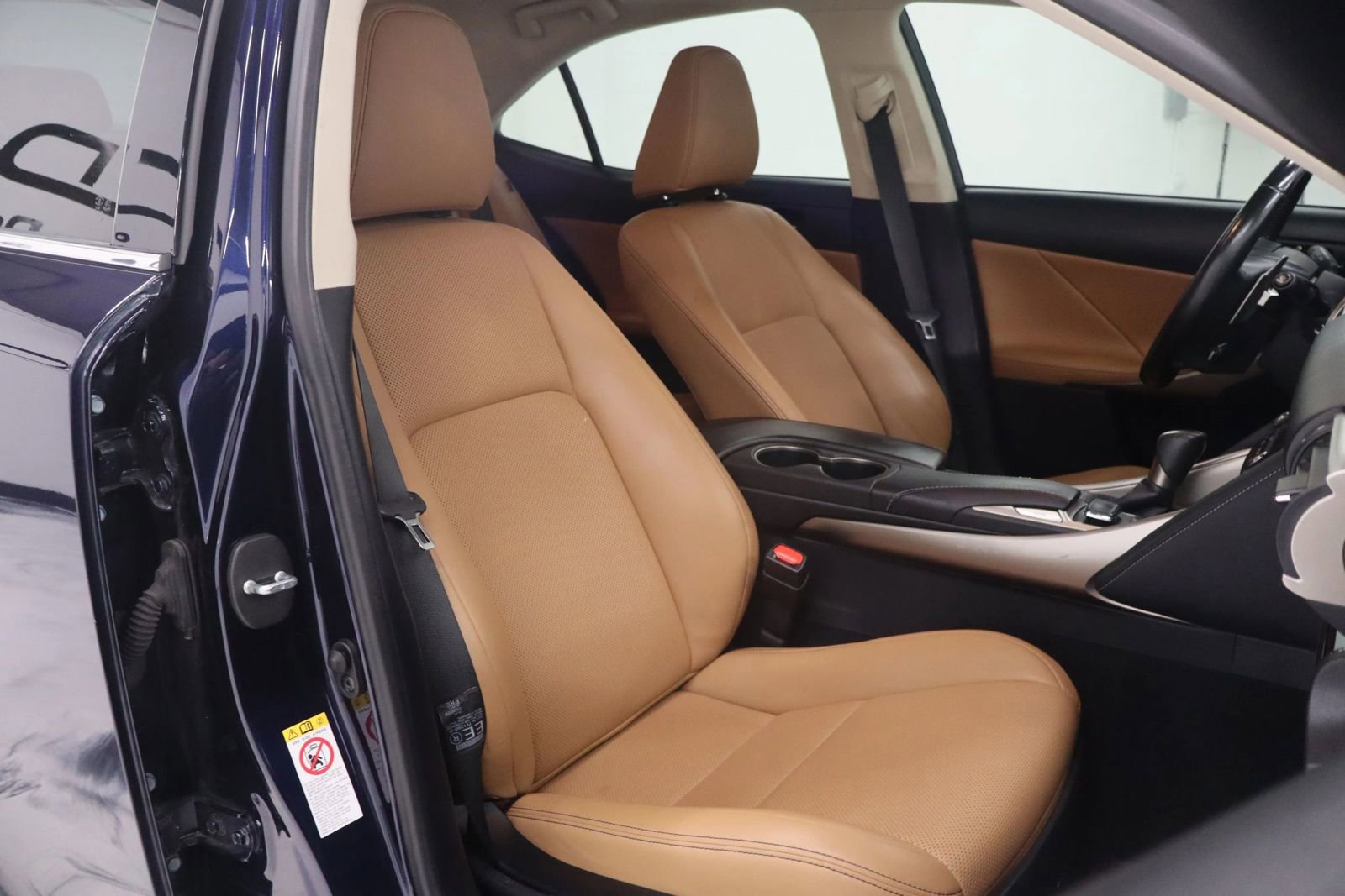 Used 2018 Lexus IS 300 AWD w/ Comfort Package image 26