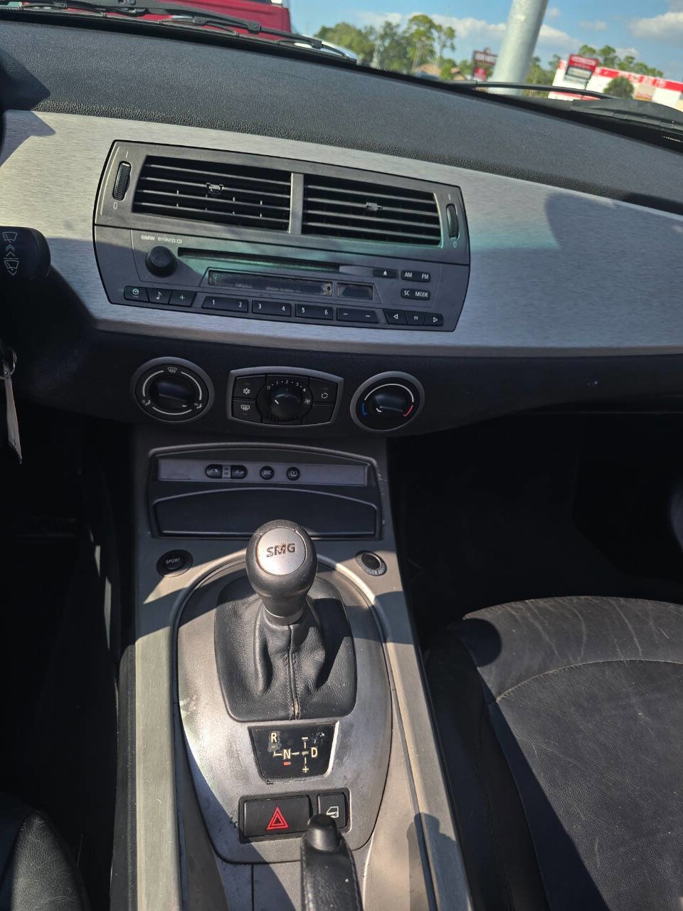 Used 2003 BMW Z4 2.5i image 10