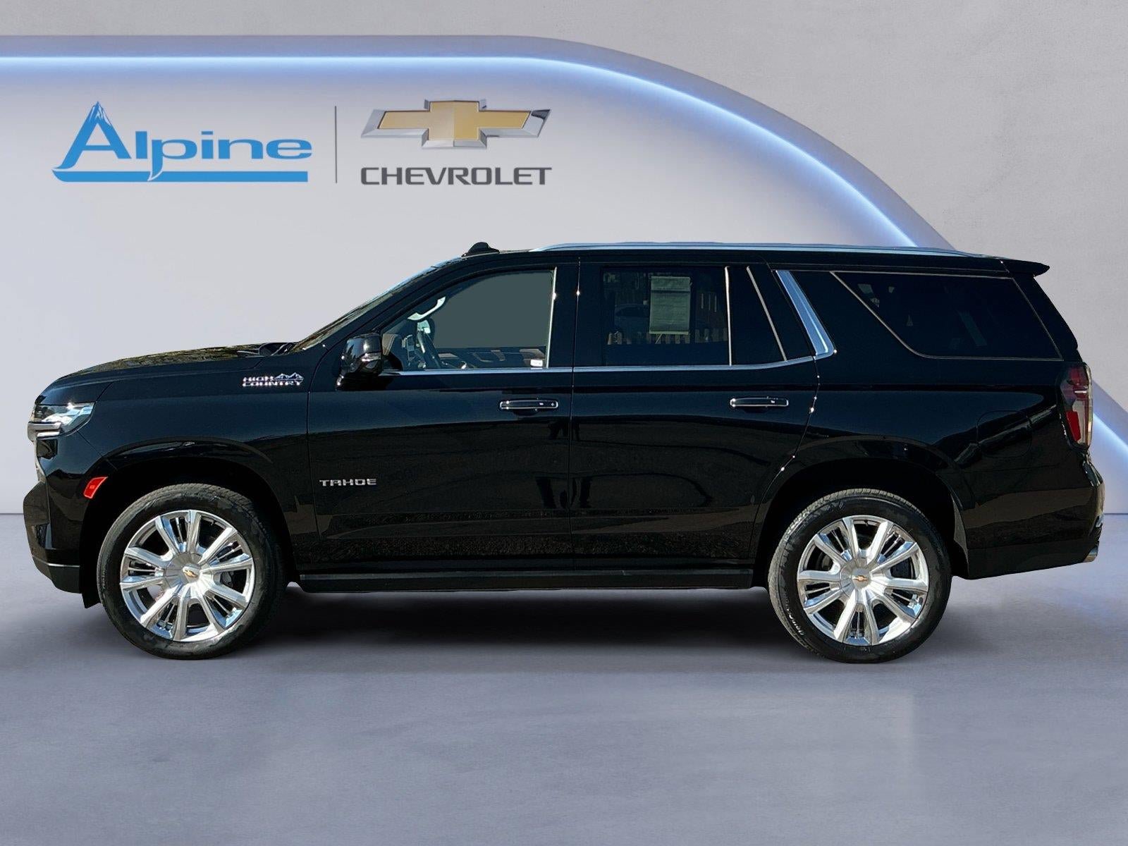 Used 2021 Chevrolet Tahoe High Country AWD/4WD image 2