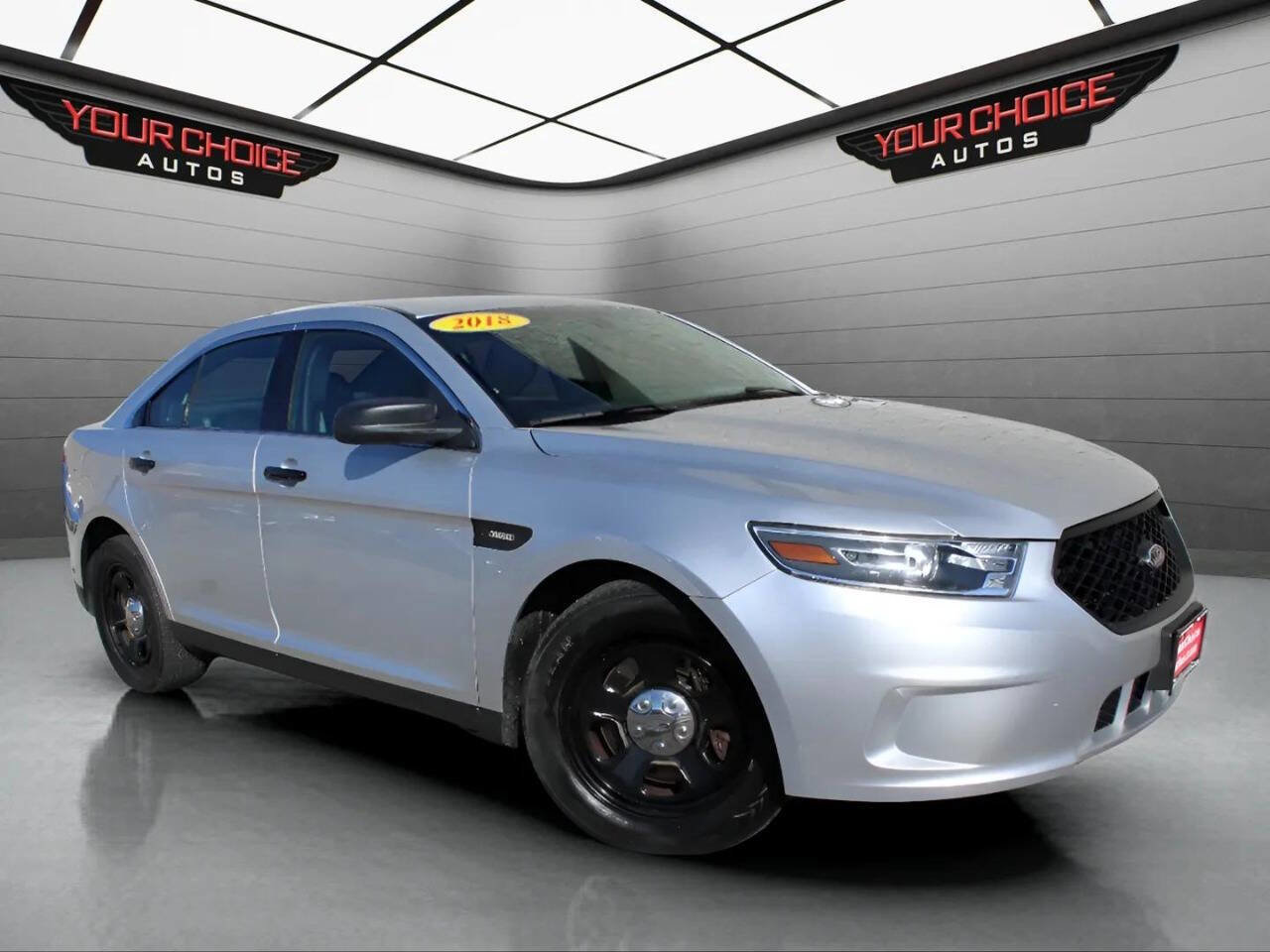 Used 2018 Ford Taurus Police Interceptor AWD image 3