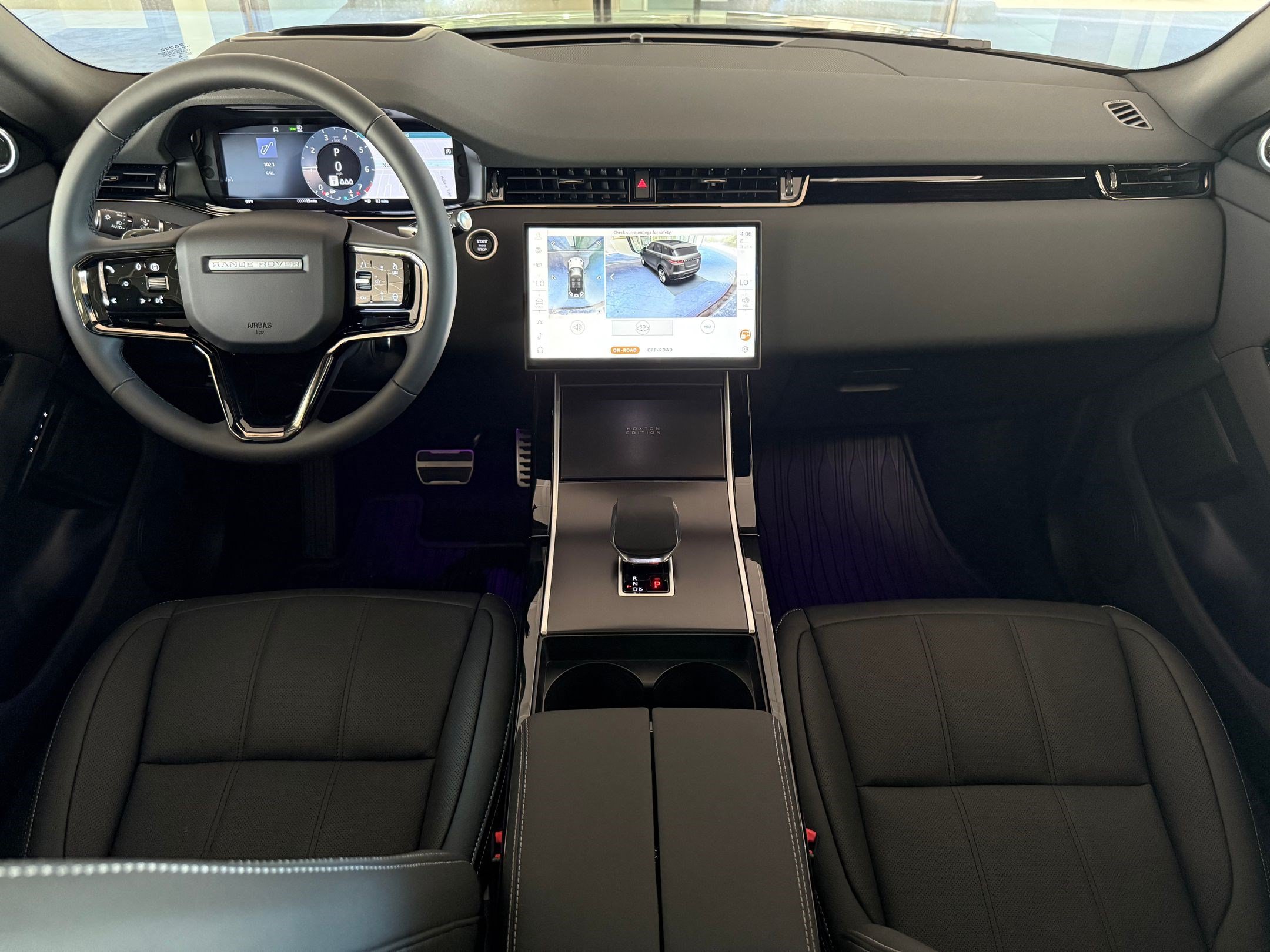 New 2026 Land Rover Range Rover Evoque Hoxton AWD/4WD image 16