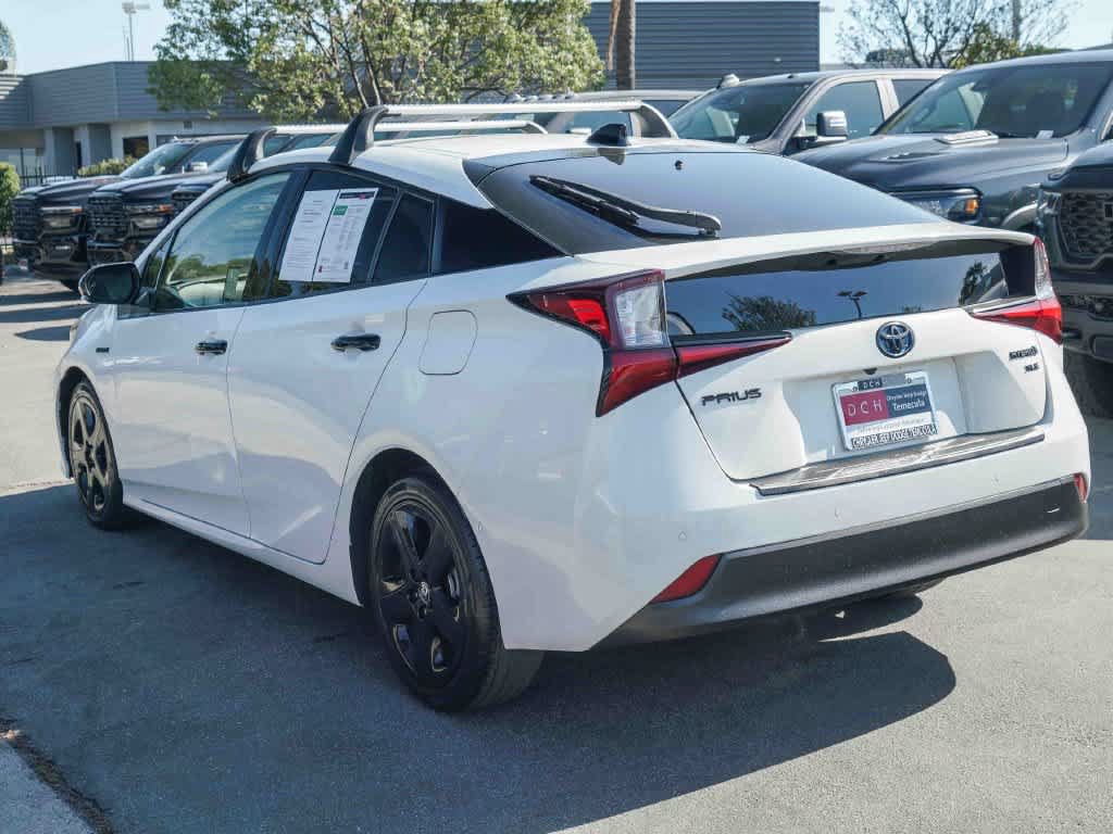 Used 2022 Toyota Prius FWD image 6