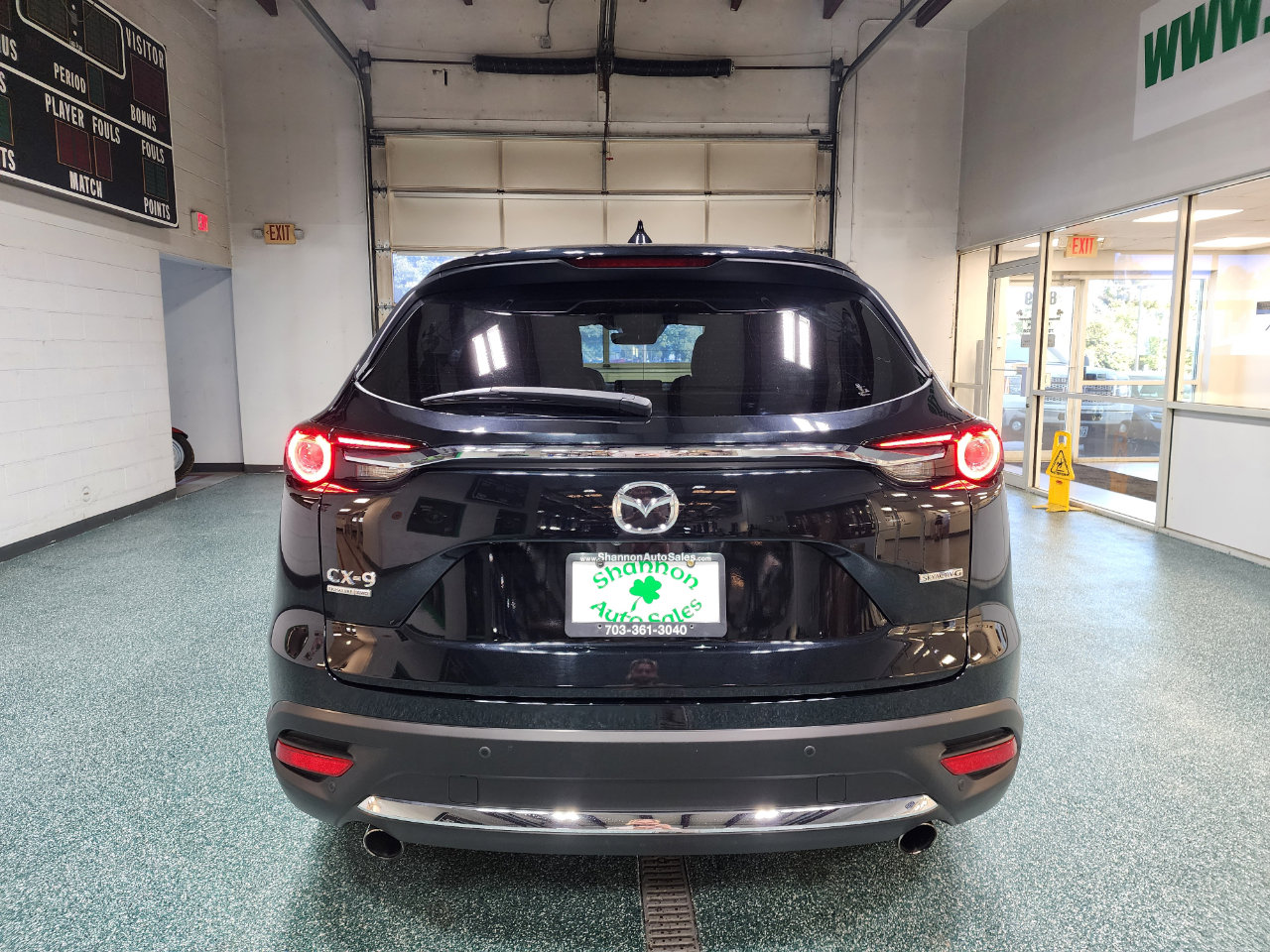 Used 2022 MAZDA CX-9 Signature image 8