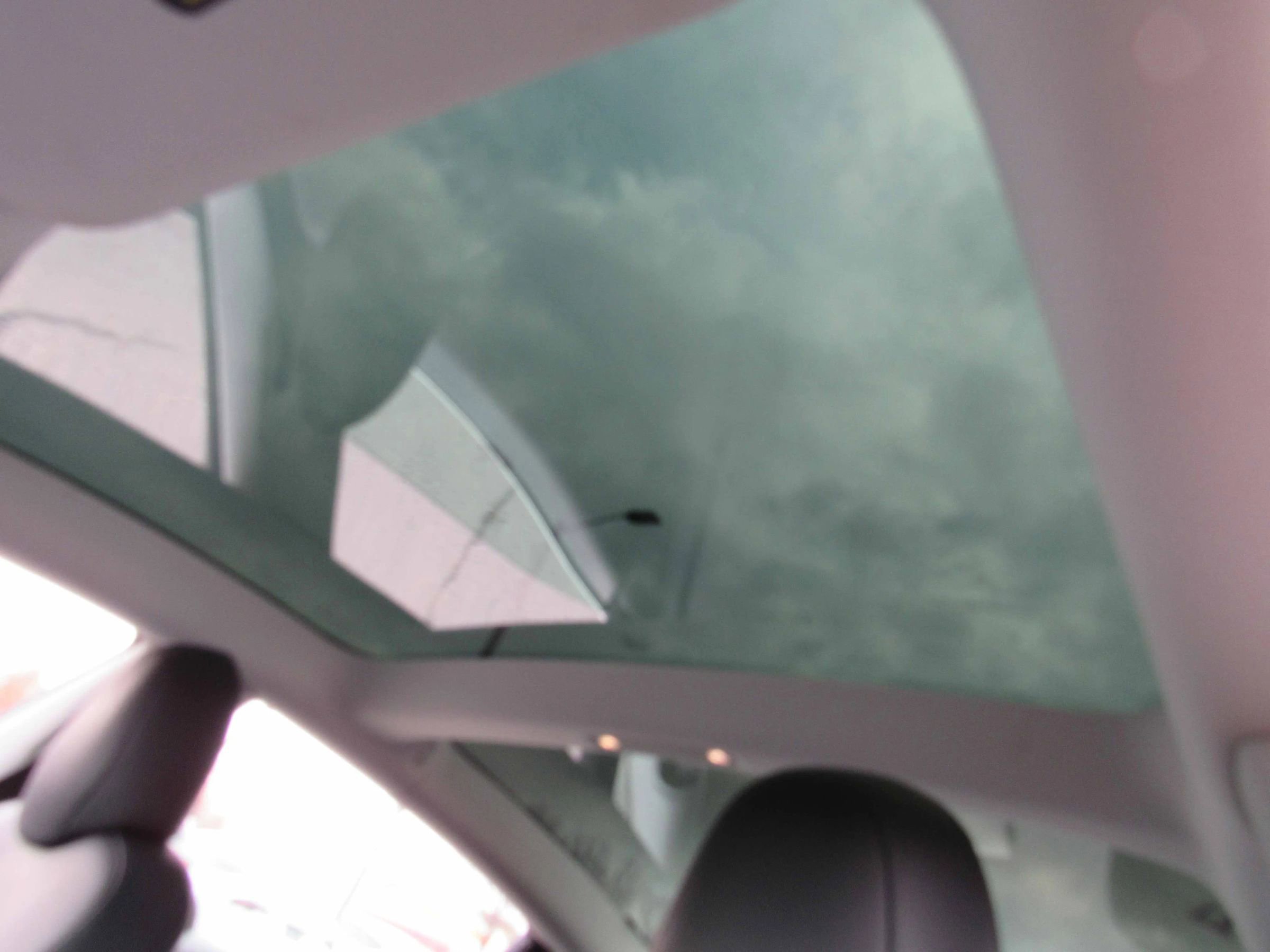 Used 2019 Tesla Model 3 Long Range image 4