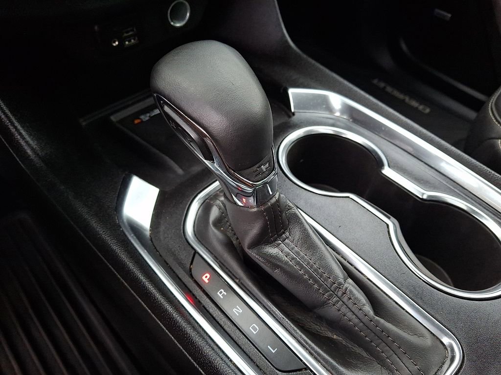 Used 2024 Chevrolet Traverse Premier w/ Redline Edition image 16