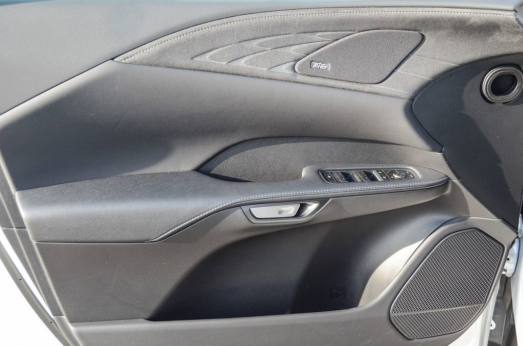 Used 2025 Lexus RX 350 w/ Convenience Package image 21