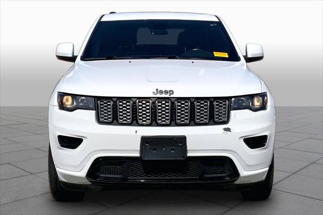 Certified 2022 Jeep Grand Cherokee Laredo X RWD image 4