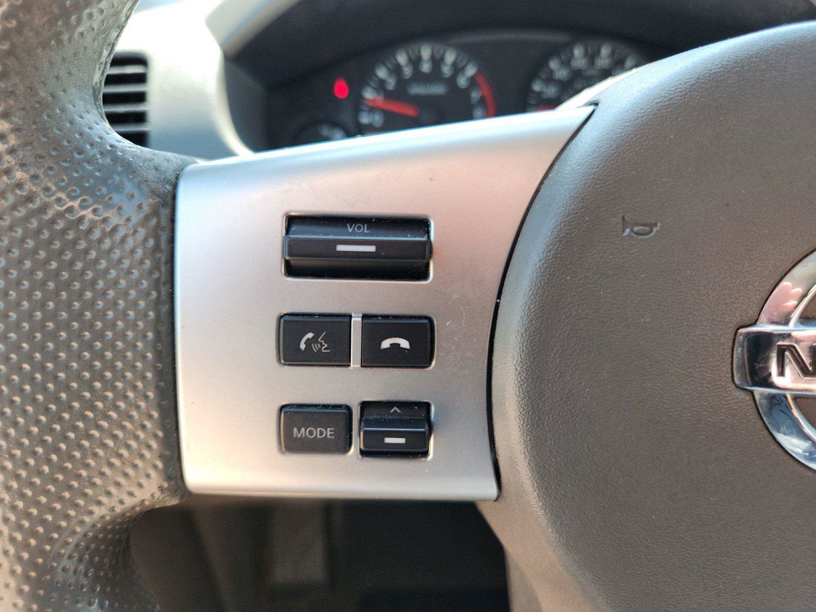Used 2017 Nissan Frontier SV AWD/4WD image 28
