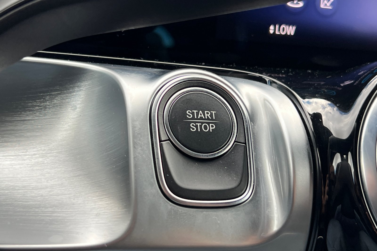 Certified 2024 Mercedes-Benz EQB 250+ image 25